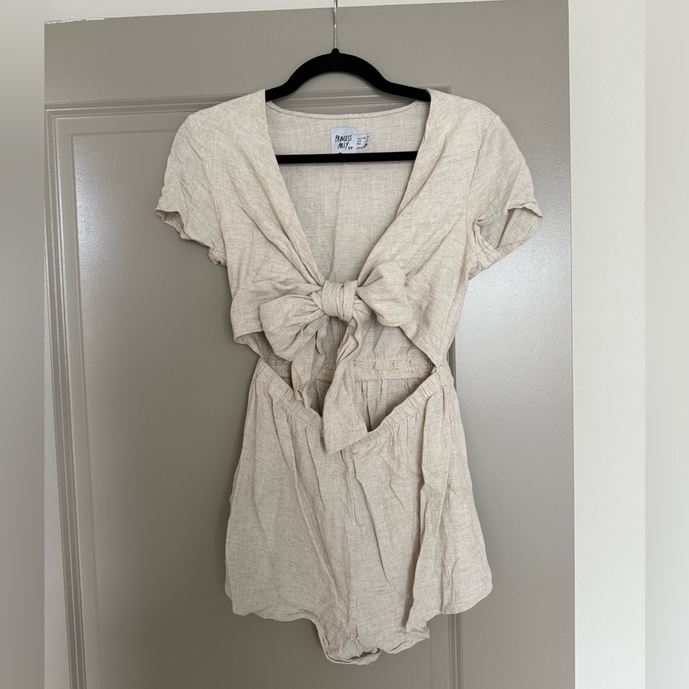Princess Polly Ragnar Tie Front Romper - Picture 3 of 5